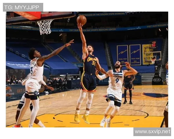 黄蜂与森林狼激战正酣直播精彩瞬间不容错过